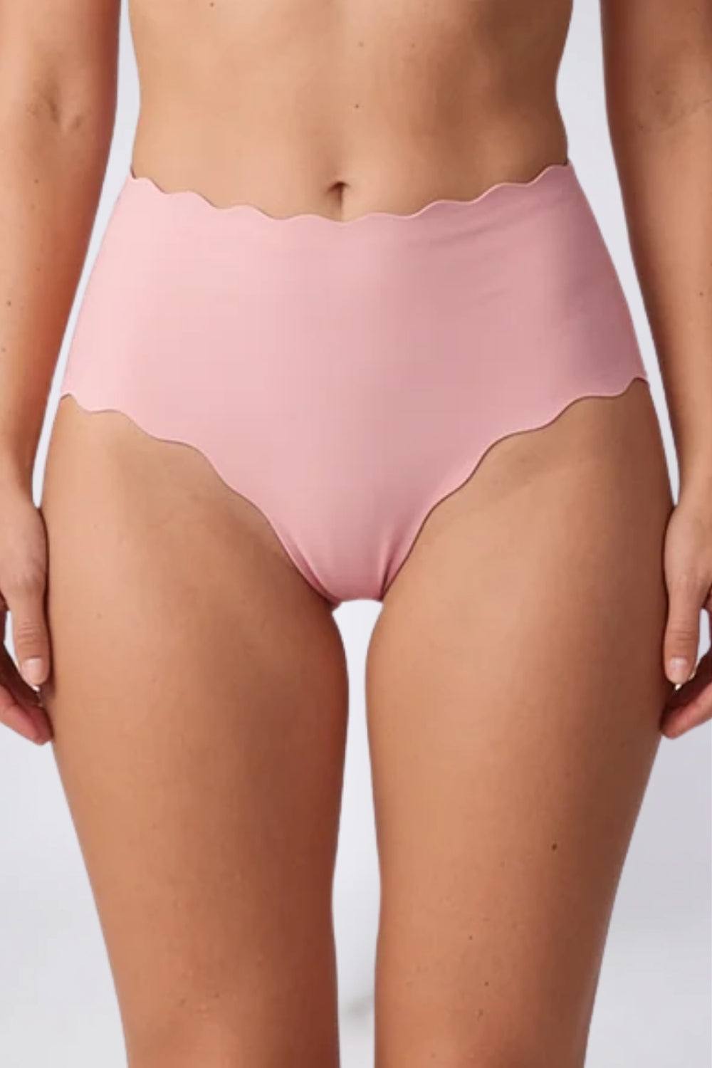 Scalloped seamless – Brief