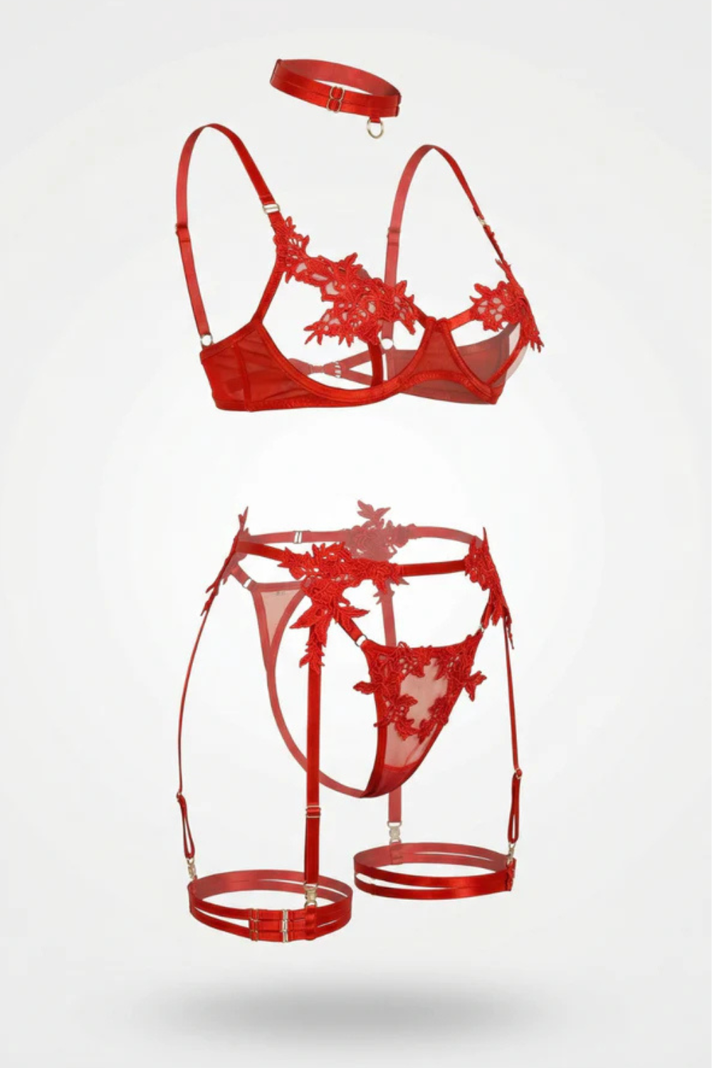 Floral appliqué seduction – Lingerie set