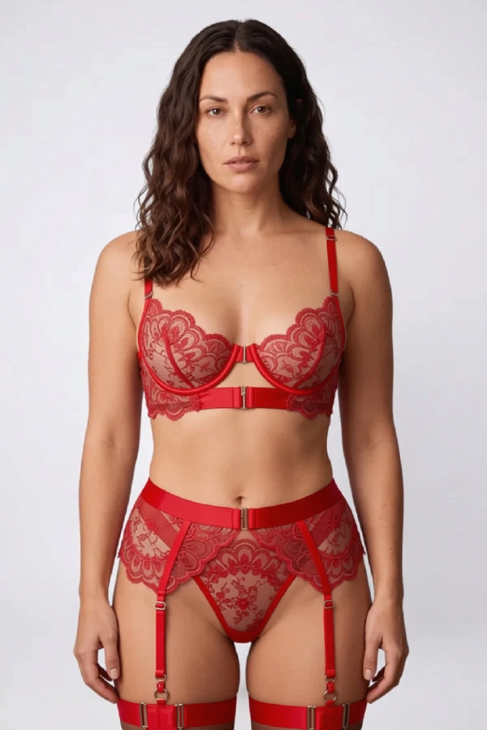 Scalloped lace contrast – Four-piece lingerie set