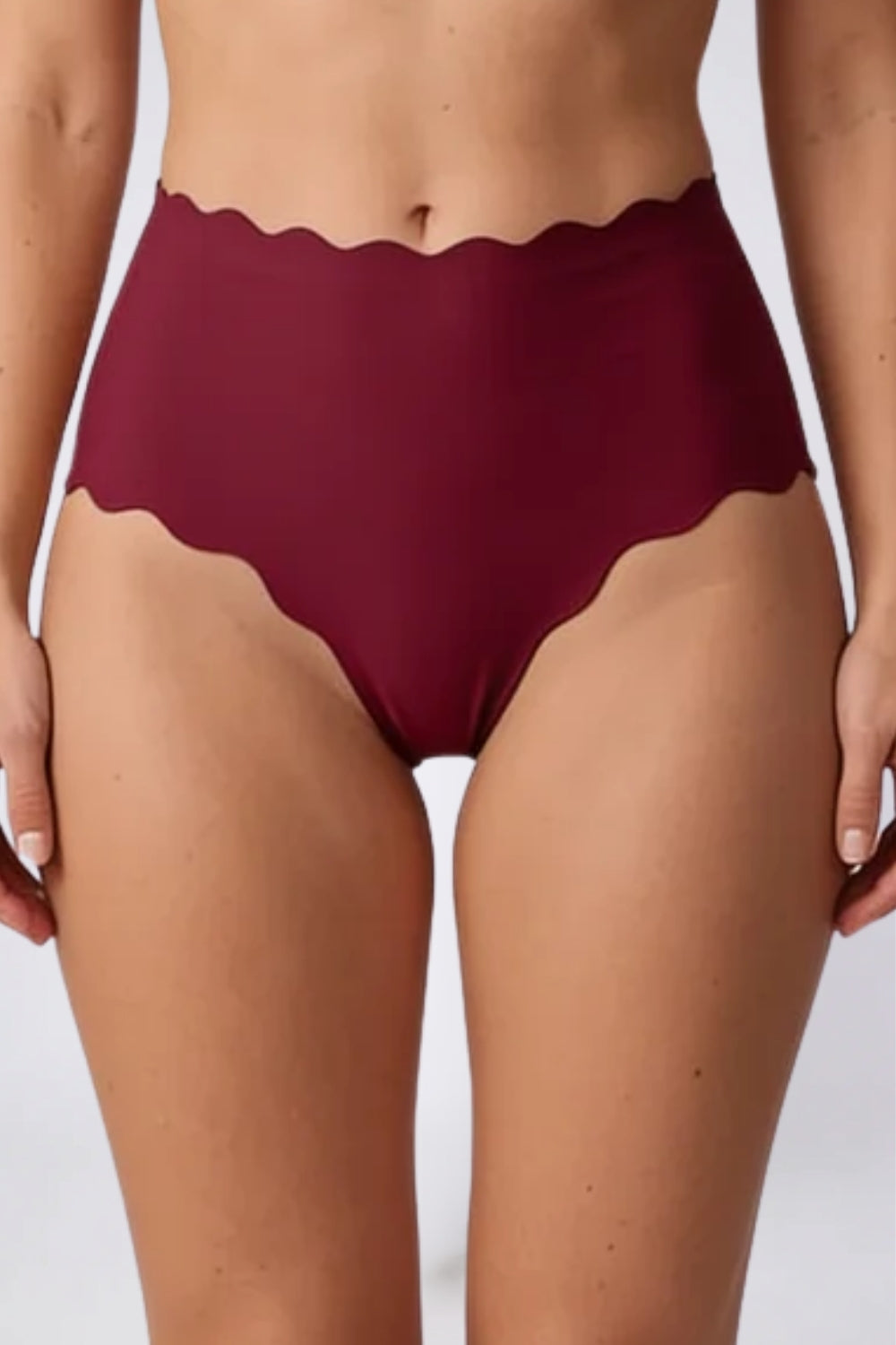 Scalloped seamless – Brief