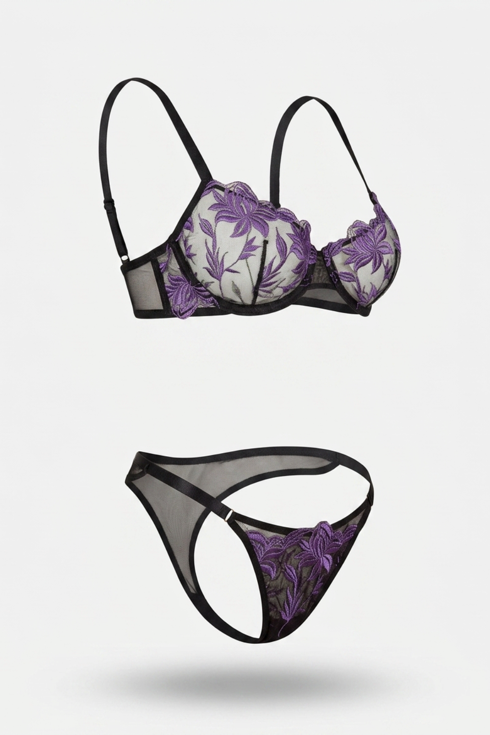 Elegant floral embroidery – Lingerie set