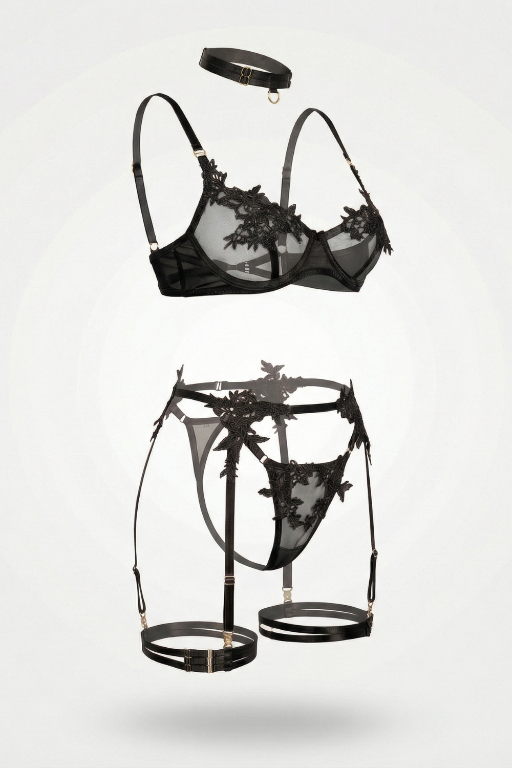 Floral appliqué seduction – Lingerie set