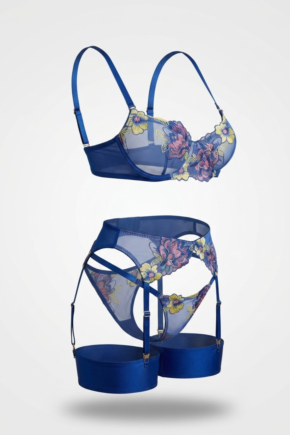 Floral embroidered garter – Four-piece lingerie set