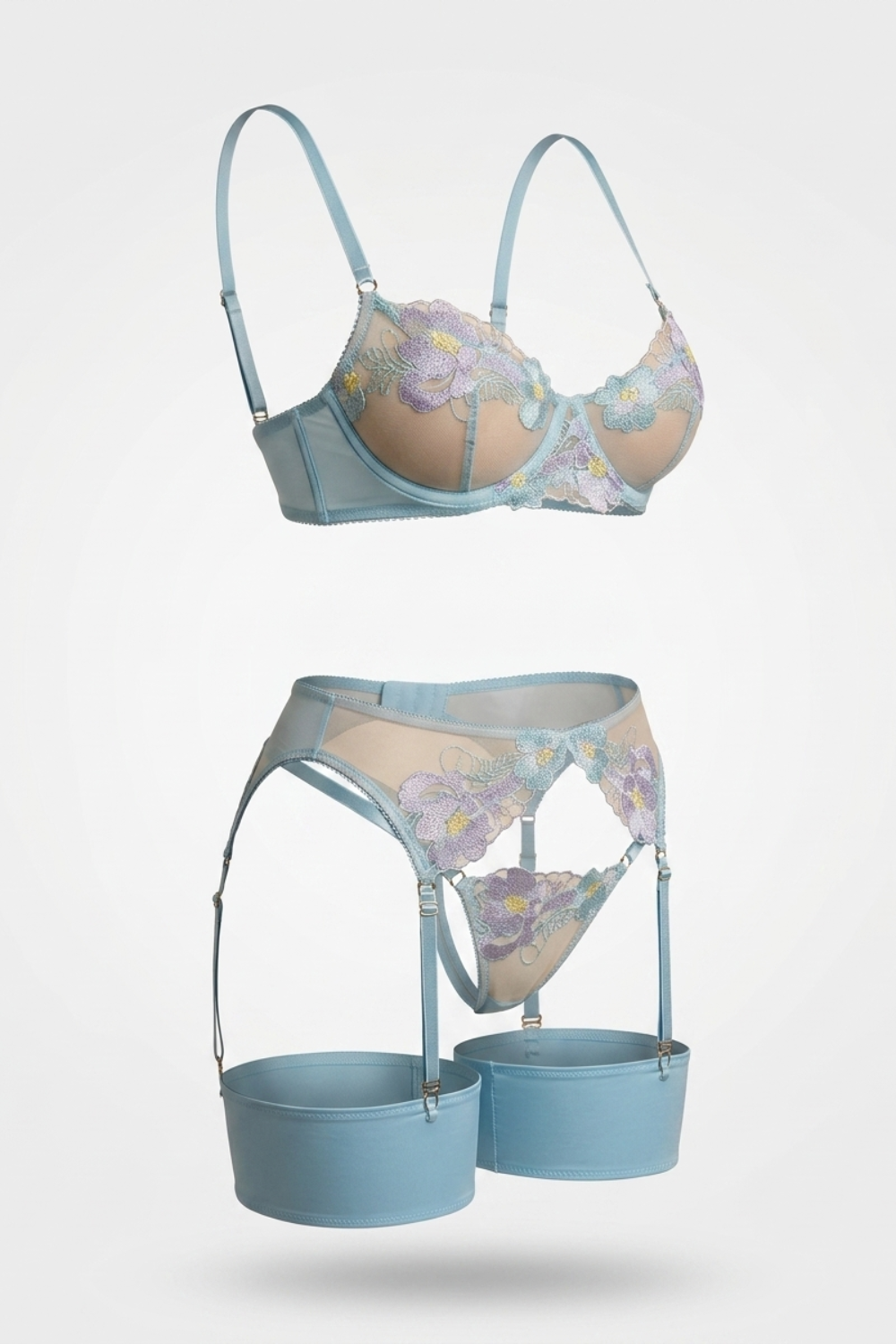 Floral embroidered garter – Four-piece lingerie set