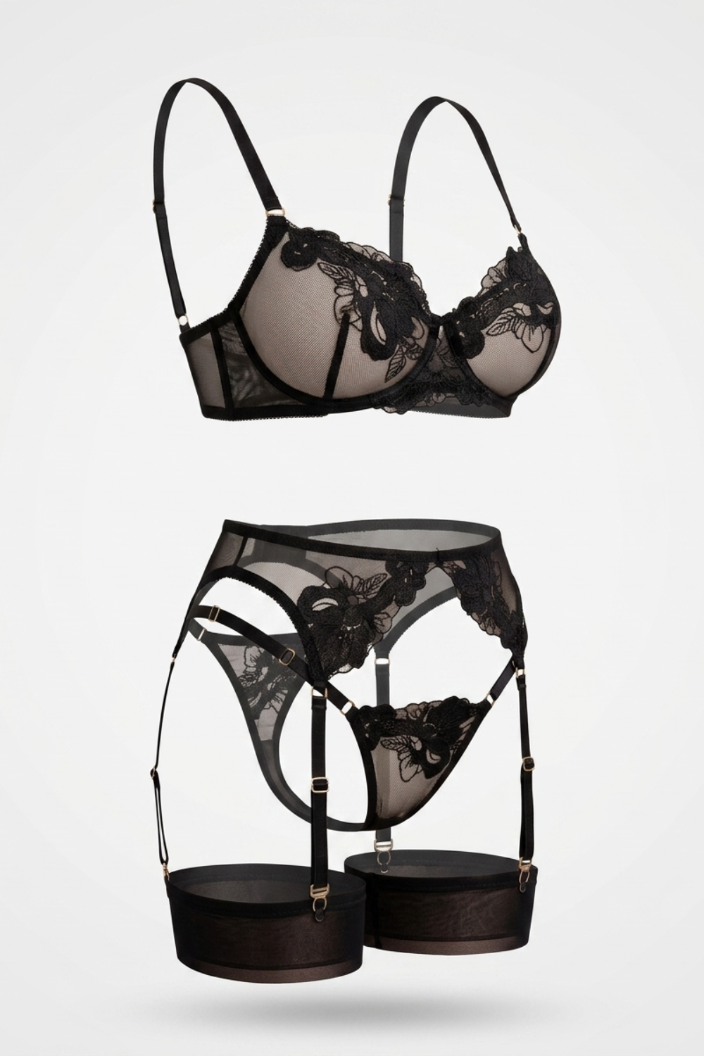 Floral embroidered garter – Four-piece lingerie set