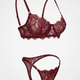 Scalloped lace elegance – Bra set