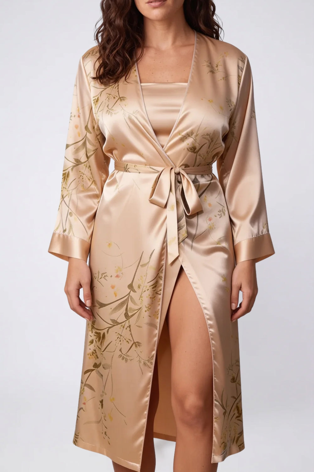 Floral satin wrap robe in beige#Color_Beige