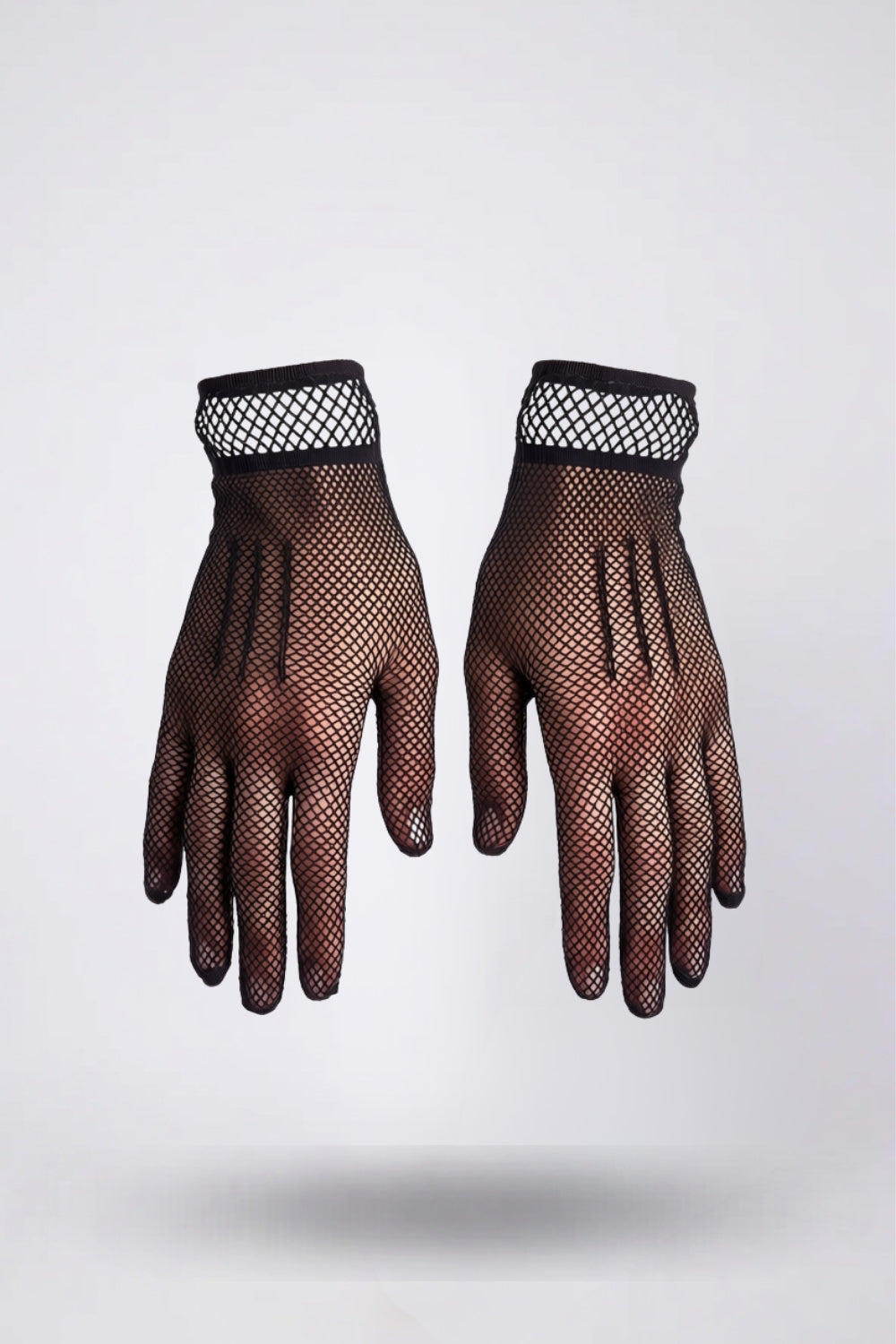 Sheer fishnet wrist gloves in black#Color_Black